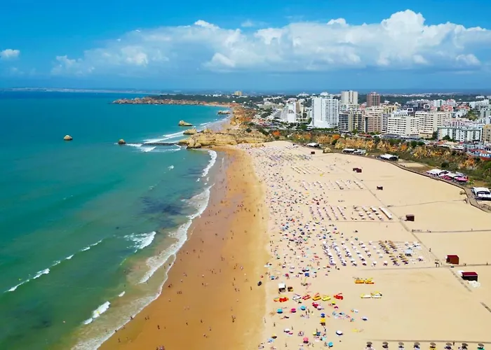O Mar,O Sol,A Tranquilidade E A Seguranca De Um Lugar